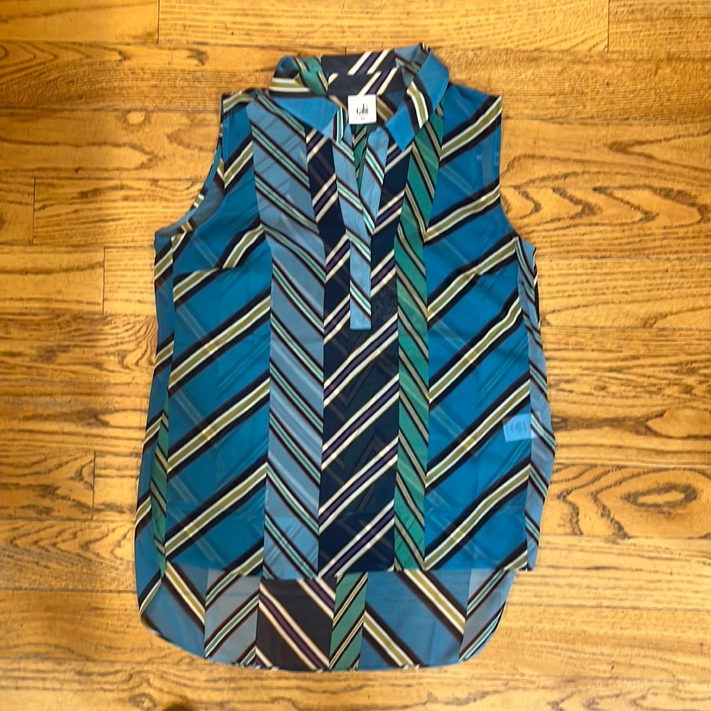 Cabi xs collared sleeveless top.  Just like new.  Worn twice.